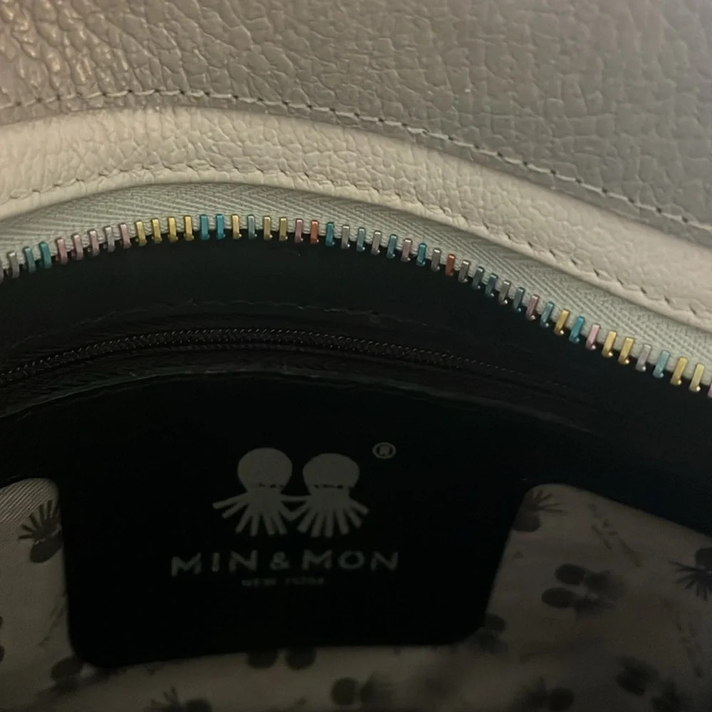Min & Mon Rare Colorway Eyes Rainbow Zipper removable crossbody - Picture 5 of 7